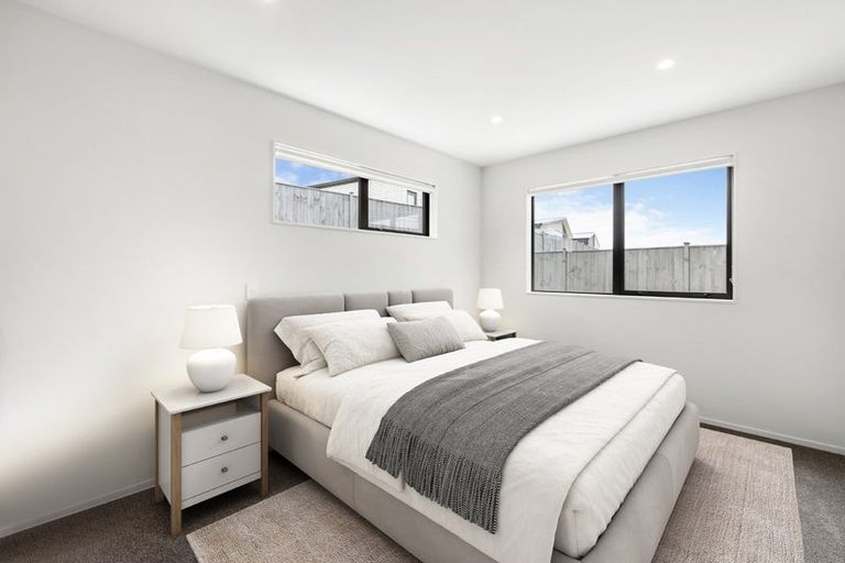 Photo of property in 55 Parkmore Drive, Rosehill, Papakura, 2113