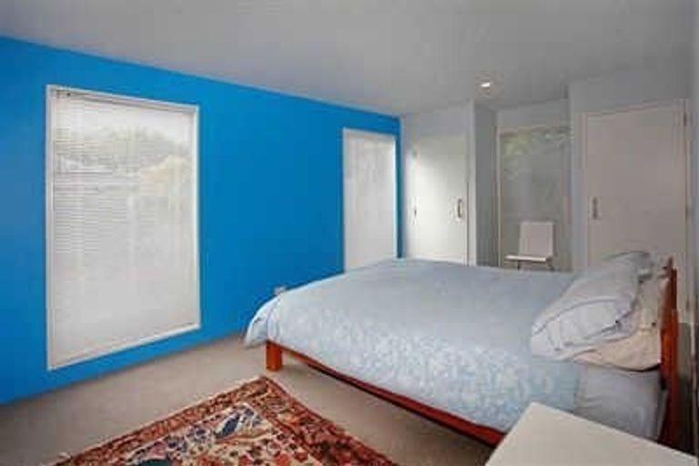 Photo of property in 276 Memorial Avenue, Burnside, Christchurch, 8053