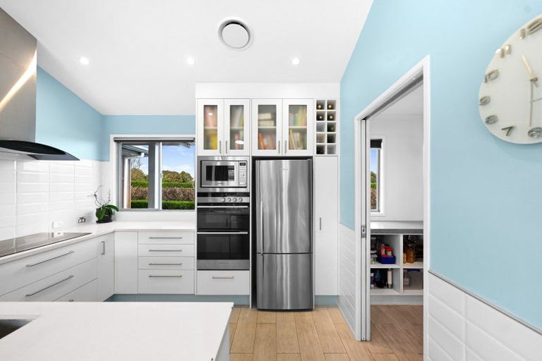 Photo of property in 15 Lissette Road, Newstead, Hamilton, 3286