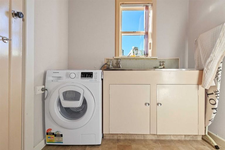 Photo of property in 7 Meadow Street, Papanui, Christchurch, 8052