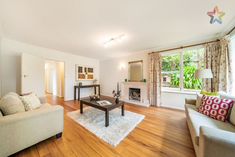 Photo of property in 33 Parnell Street, Fairfield, Lower Hutt, 5011