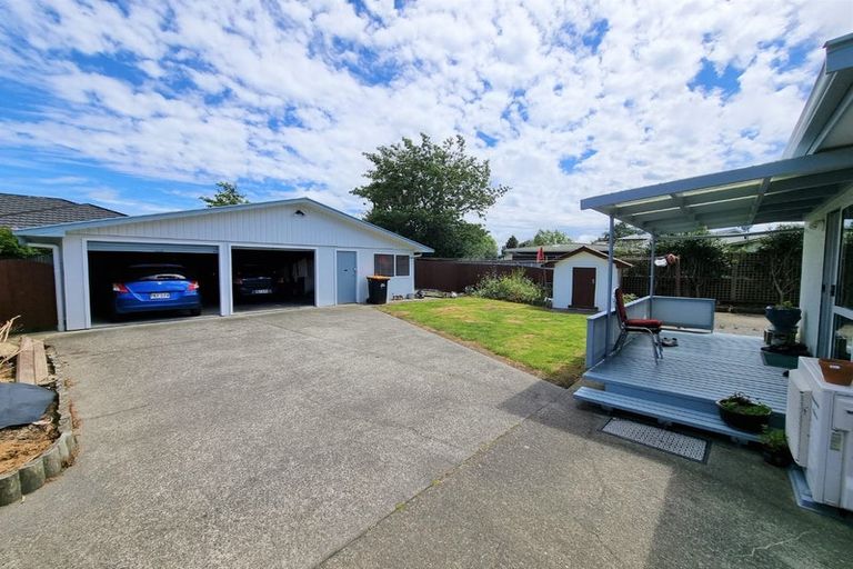 Photo of property in 27 Galway Avenue, Hokowhitu, Palmerston North, 4410