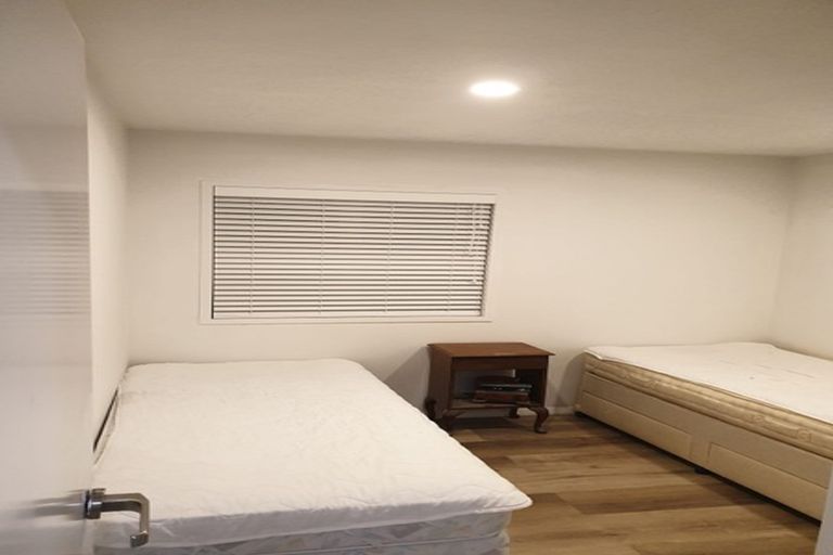 Photo of property in 42 Martin Street, Monaco, Nelson, 7011