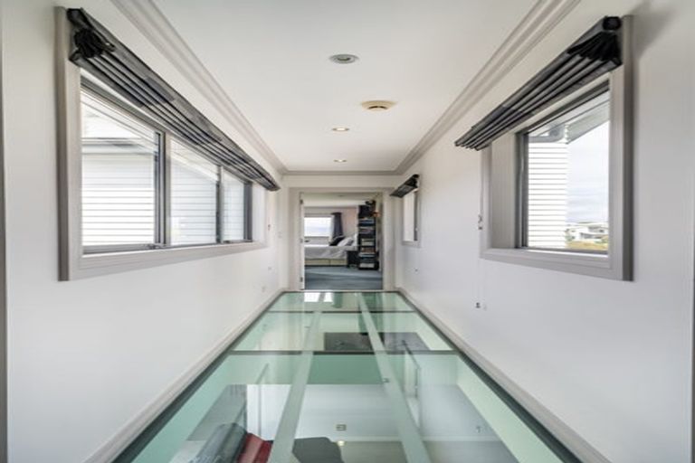 Photo of property in 2 Mo Street, Camborne, Porirua, 5026