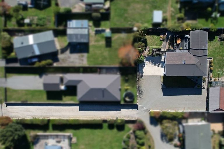 Photo of property in 42a Gordon Street, Weston, Oamaru, 9401