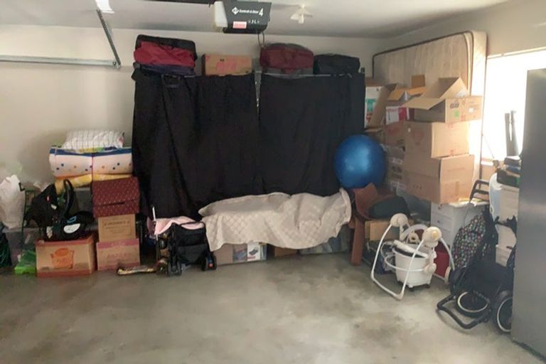 Photo of property in 1/112 Seaview Road, Glenfield, Auckland, 0629