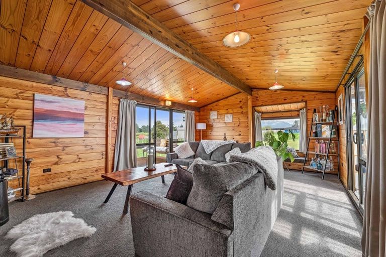 Photo of property in 11 Warwick Road, Stratford, 4332