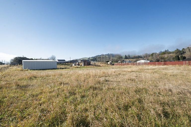 Photo of property in 12 Leslie Street, Waiau, 7332