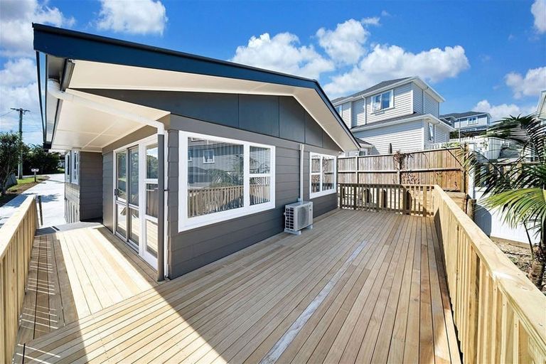 Photo of property in 65 Hetherington Road, Ranui, Auckland, 0612