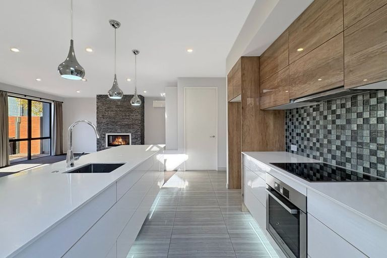 Photo of property in 32a Hewitts Road, Merivale, Christchurch, 8014