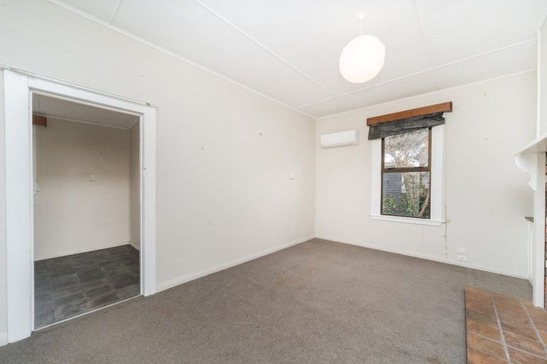 Photo of property in 72b Albert Street, Palmerston North, 4414