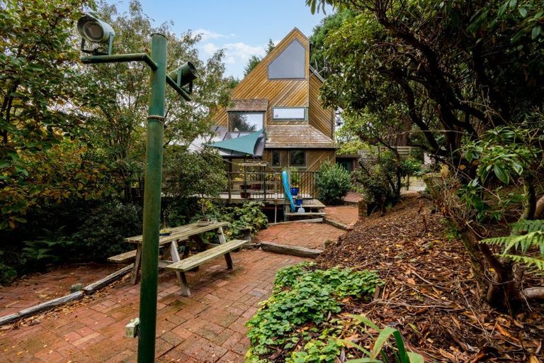 Photo of property in 18 Manuka Street, Ravensbourne, Dunedin, 9022