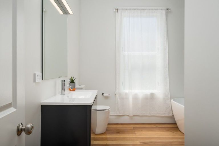 Photo of property in 103 Hall Street, Whataupoko, Gisborne, 4010