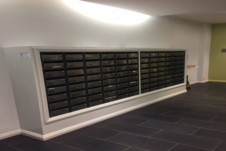 Photo of property in Monvie Apartments, 408/15 Holland Street, Te Aro, Wellington, 6011