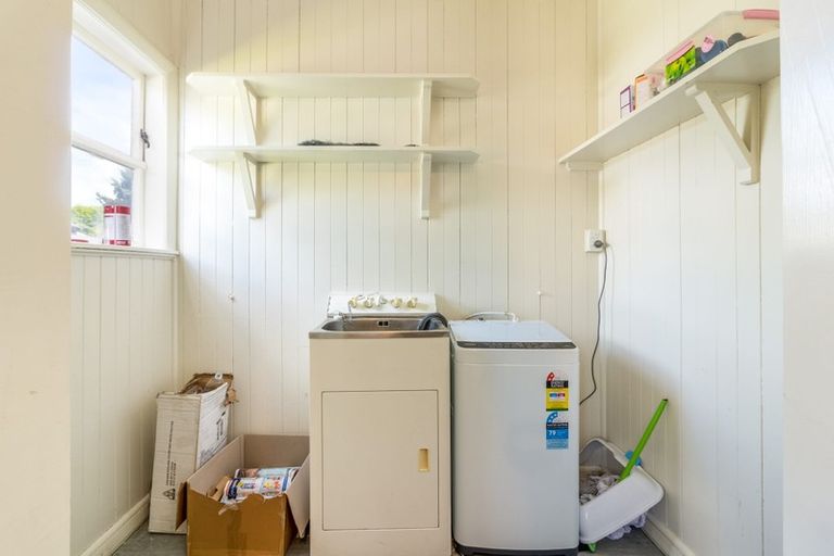 Photo of property in 15 Attlee Crescent, Bryndwr, Christchurch, 8053