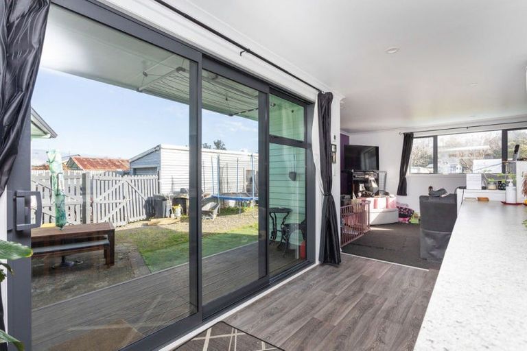 Photo of property in 6 Otanga Street, Dannevirke, 4930