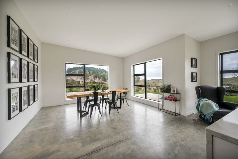 Photo of property in 56 Avery Road, Eskdale, Napier, 4182