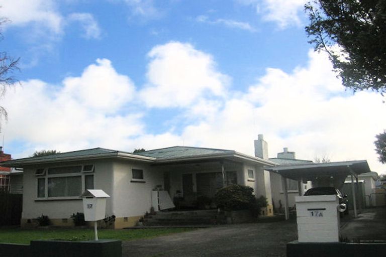 Photo of property in 17 Glasgow Street, Takaro, Palmerston North, 4412