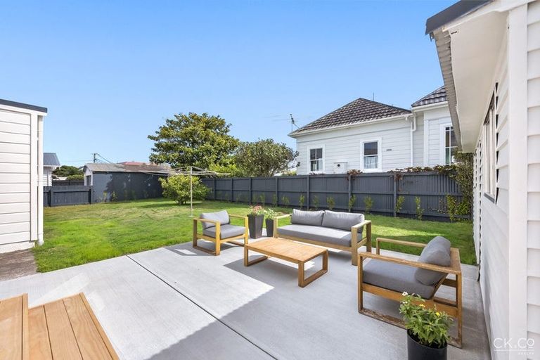 Photo of property in 61 William Street, Petone, Lower Hutt, 5012