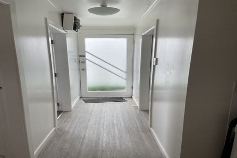 Photo of property in 13 Charlotte Avenue, Brooklyn, Wellington, 6021