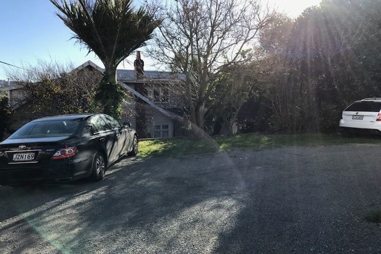 Photo of property in 7a Hawker Street, Mount Victoria, Wellington, 6011