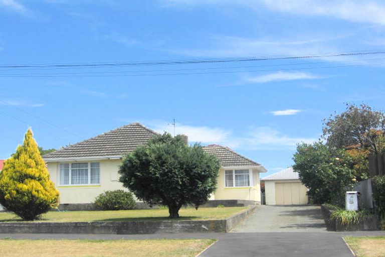 Photo of property in 21 Carlsen Street, Burwood, Christchurch, 8083
