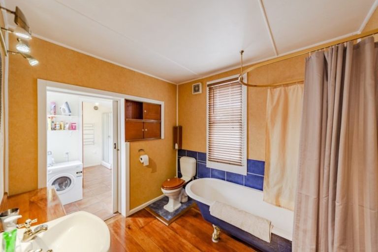 Photo of property in 500 Ellison Road, Hastings, 4122