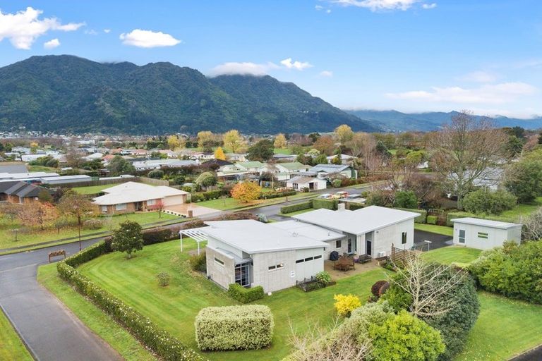 Photo of property in 1 Mountain View Road, Te Aroha, 3320