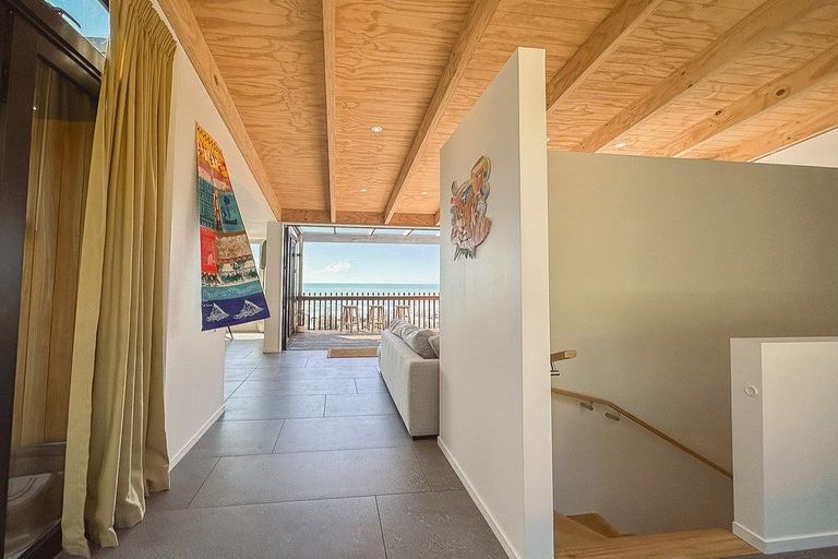 Photo of property in 7 Aranoni Track, Clifton, Christchurch, 8081