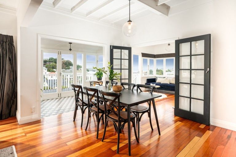 Photo of property in 73 Hataitai Road, Hataitai, Wellington, 6021