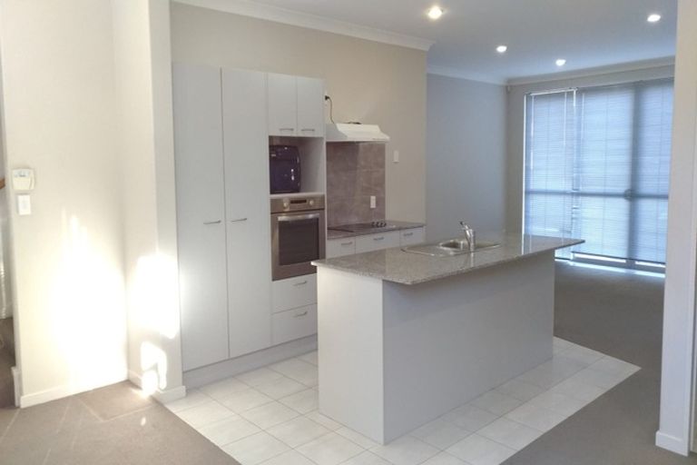 Photo of property in 17 Concepts Way, Flat Bush, Auckland, 2019