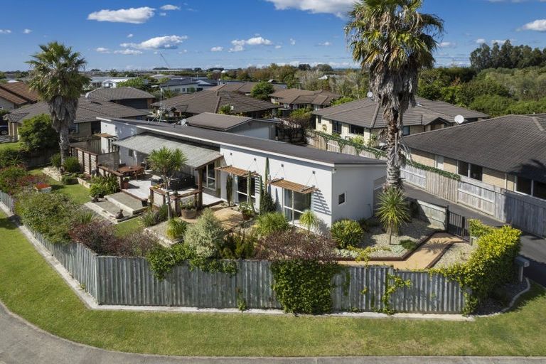 Photo of property in 32 Twin Oak Avenue, Papamoa Beach, Papamoa, 3118