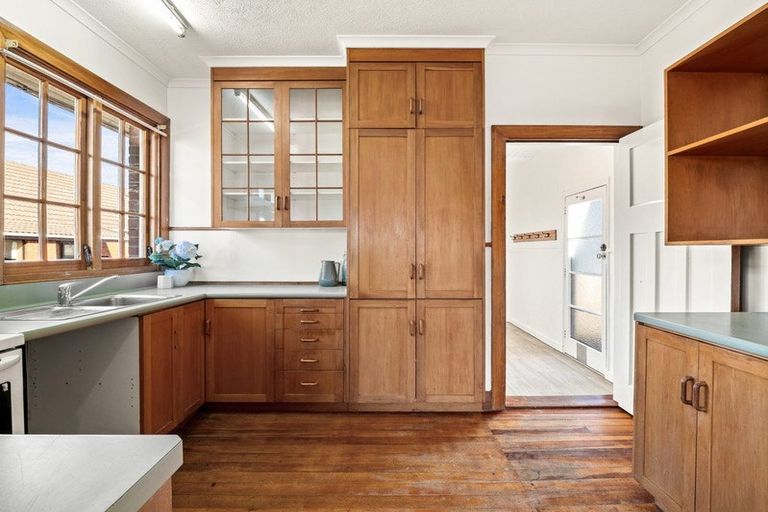 Photo of property in 56 Gordon Road, Mosgiel, 9024