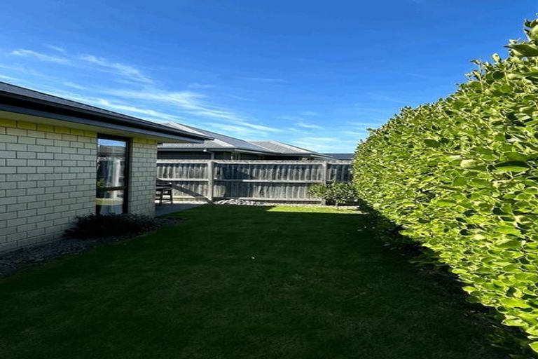 Photo of property in 97 Caulfield Avenue, Halswell, Christchurch, 8025