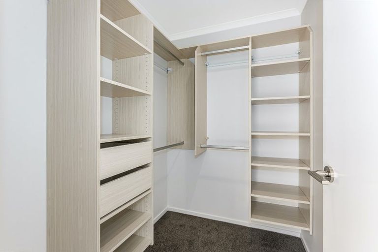 Photo of property in 9 Boeing Way, Newlands, 6037