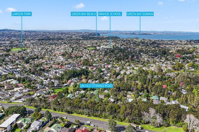 Photo of property in 186 Old Titirangi Road, Titirangi, Auckland, 0604