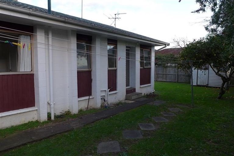 Photo of property in 2/181 Ti Rakau Drive, Pakuranga Heights, Auckland, 2010