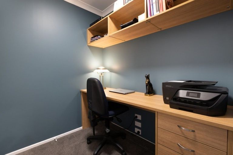 Photo of property in 12 Arrowfield Drive, Pyes Pa, Tauranga, 3112