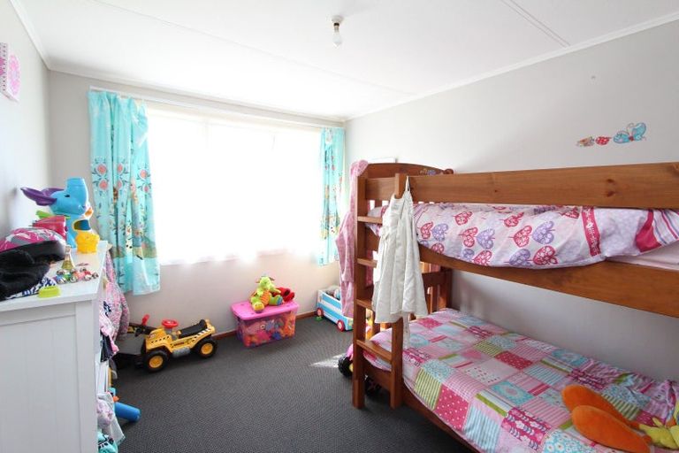 Photo of property in 76 Te Puea Avenue, Meremere, Mercer, 2474