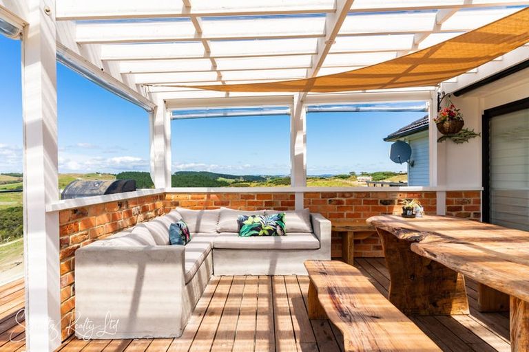 Photo of property in 63 Otara Road, Kaiwaka, 0573