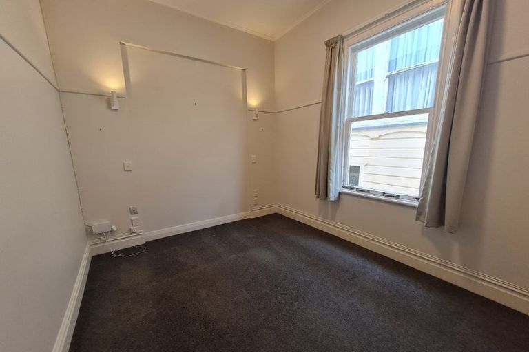 Photo of property in 2/142 Britomart Street, Berhampore, Wellington, 6023
