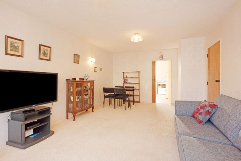 Photo of property in 23b Rotherham Terrace, Miramar, Wellington, 6022