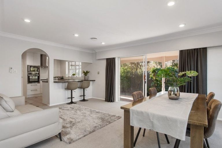 Photo of property in 2 Cintra Place, Casebrook, Christchurch, 8051