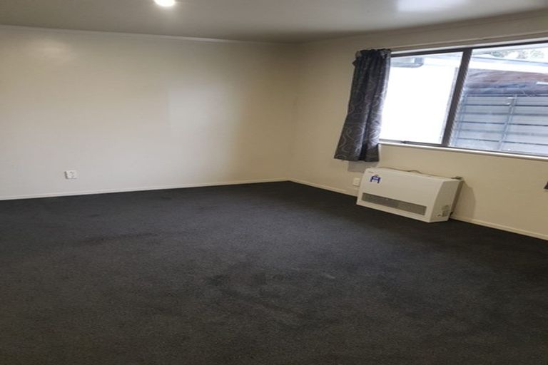 Photo of property in 2/107a Ferguson Street, West End, Palmerston North, 4412