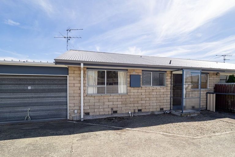 Photo of property in 3/83 Cox Street, Ashburton, 7700