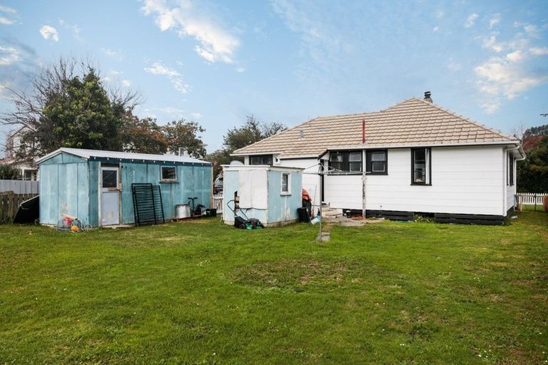 Photo of property in 3 Glasgow Crescent, Kaiti, Gisborne, 4010