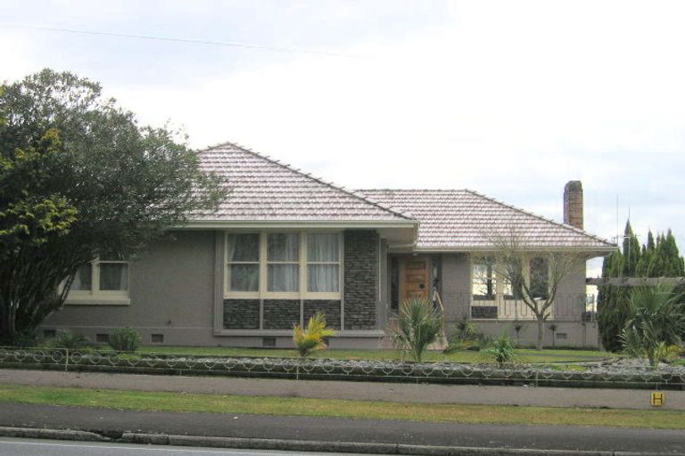 Photo of property in 44 Forest Lake Road, Forest Lake, Hamilton, 3200