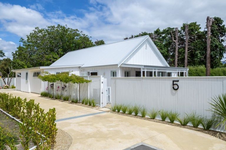 Photo of property in 5 Woodlands Way, Greytown, 5712