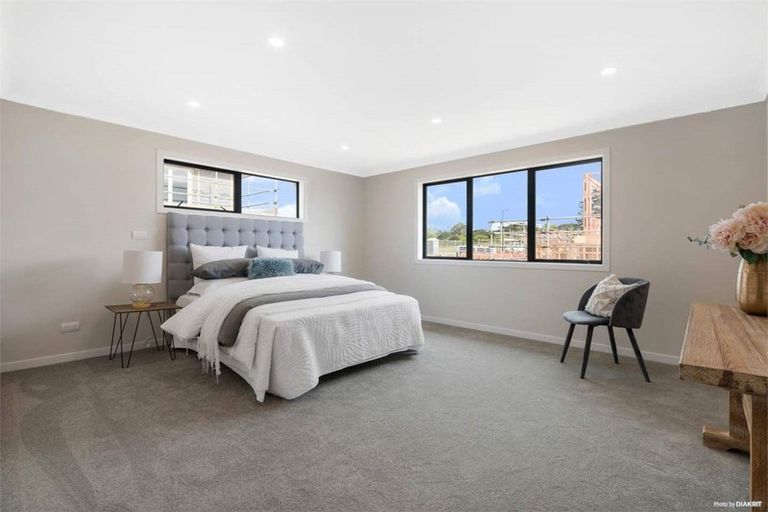 Photo of property in 6 Paikea Street, Albany Heights, Auckland, 0632