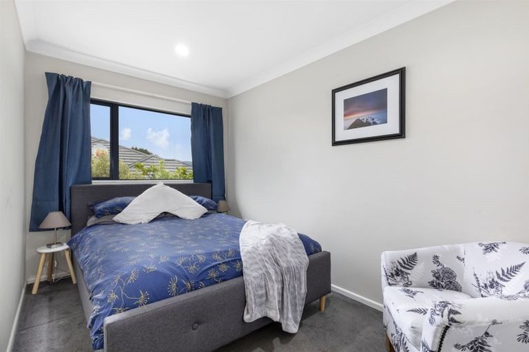 Photo of property in 47 Staithes Drive North, Whitby, Porirua, 5024